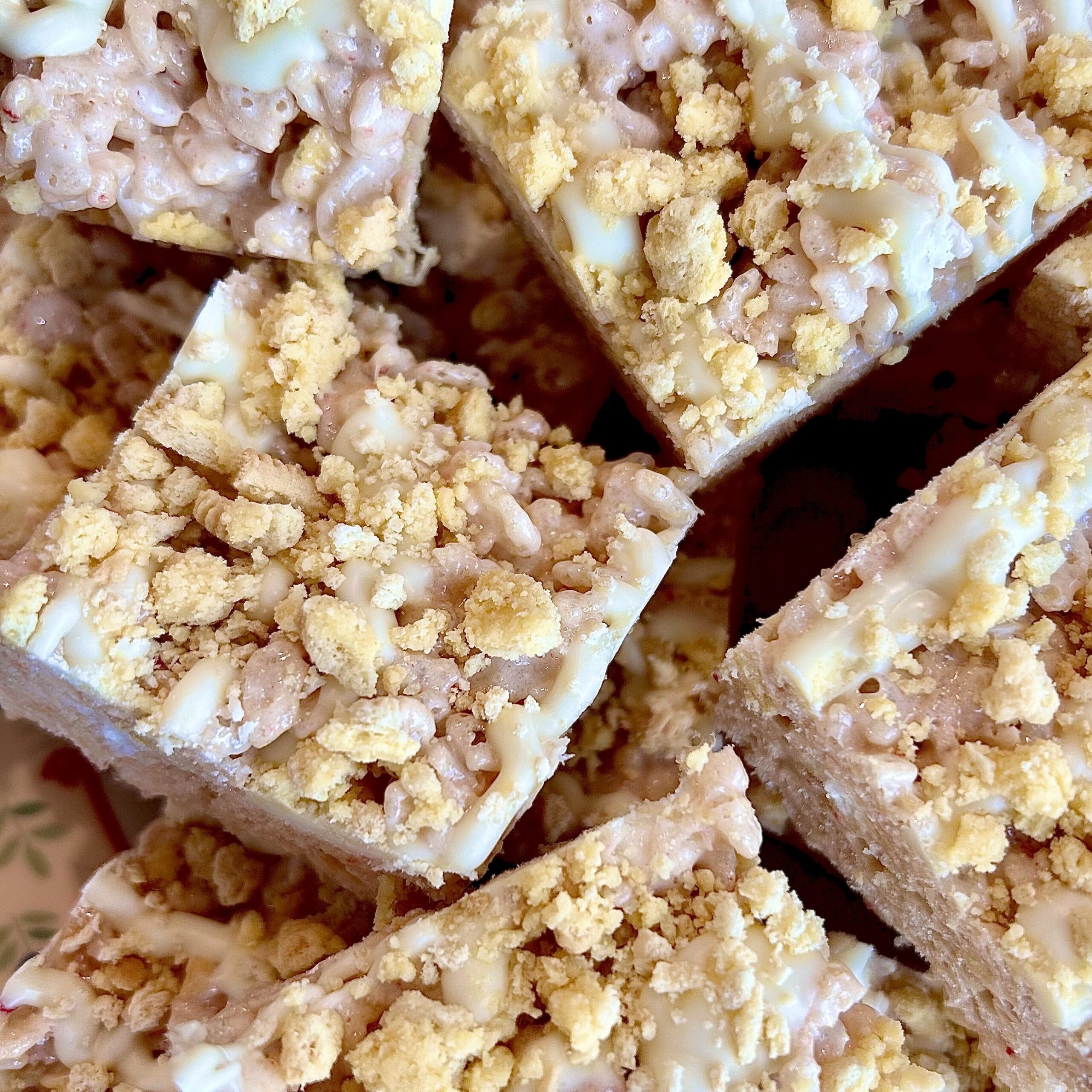 Strawberry Lemonade Rice Krispies Treats